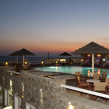 מלון דירות Villa Matina 3*